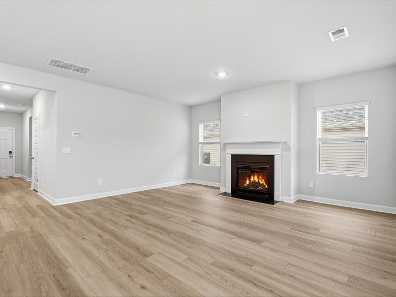 Spacious, unfurnished interior of a new home in Vickery Station, Woodruff (Image 11). Spacious, unfurnished interior of a new home in Vickery Station, Woodruff (Image 11).