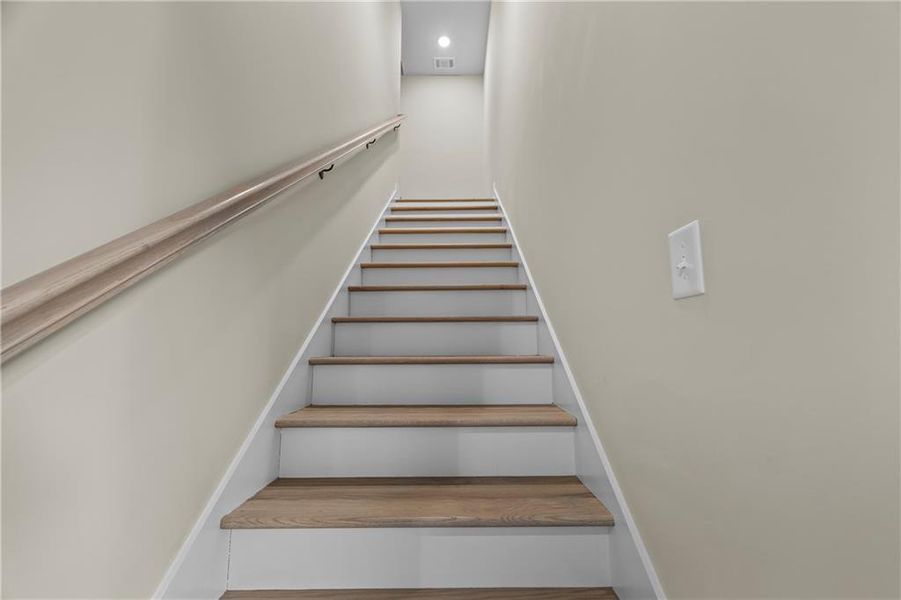 Spacious, unfurnished interior of a new home in , Monroe (Image 48).