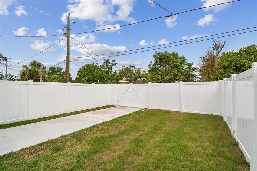 Image 36 of a home in . Image 36 of a home in .