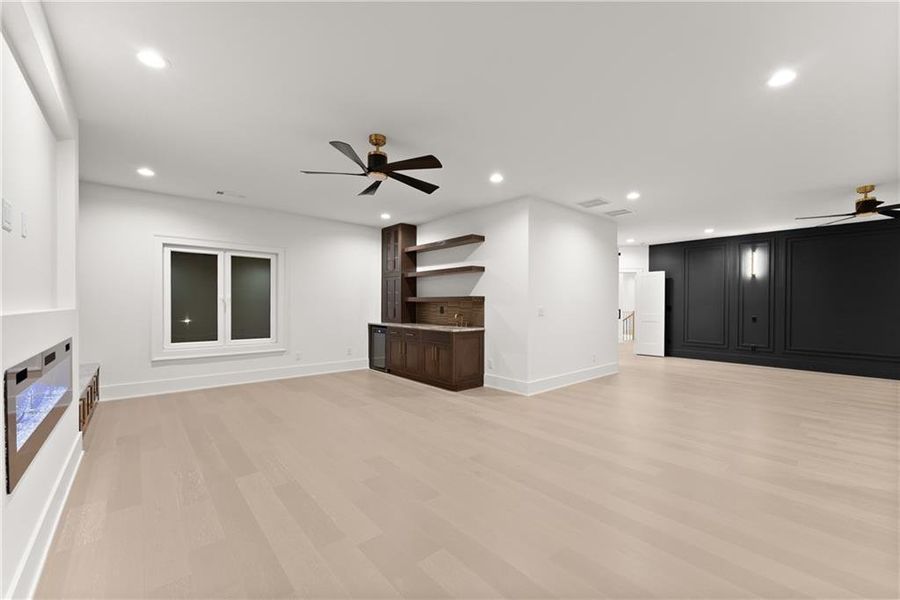 Spacious, unfurnished interior of a new home in , Hoschton (Image 79).