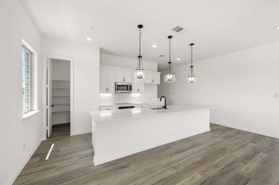 Furnished interior view inside a new home in Parkside, Mansfield (Image 9). Furnished interior view inside a new home in Parkside, Mansfield (Image 9).