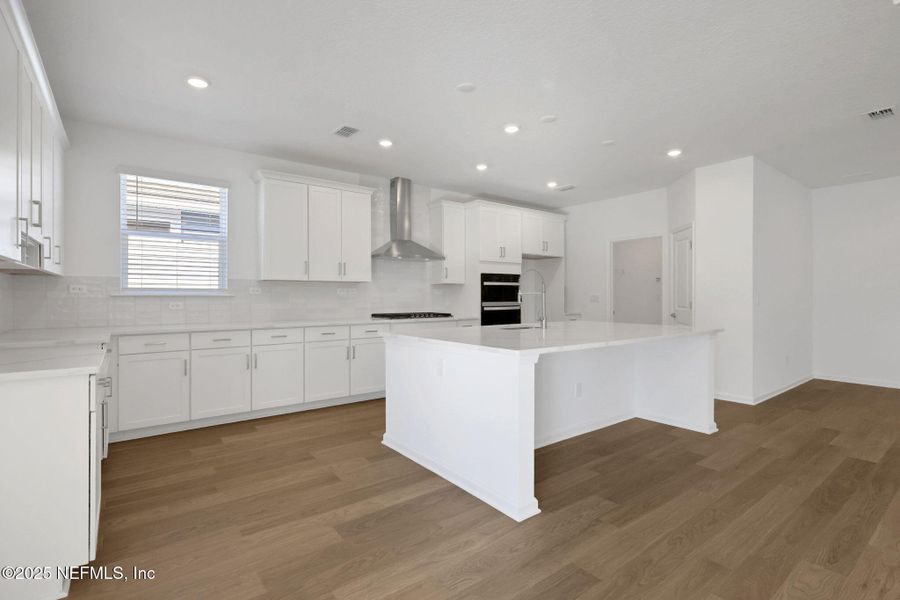 Furnished interior view inside a new home in Jennings Farm, Middleburg (Image 5). Furnished interior view inside a new home in Jennings Farm, Middleburg (Image 5).