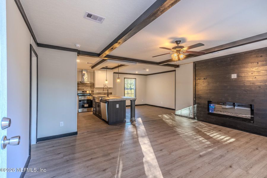 Image 19 of a home in .