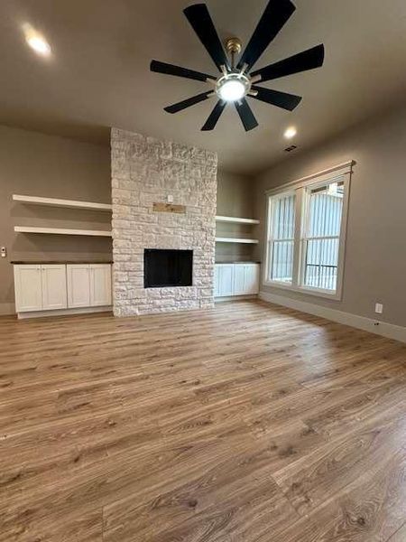 Spacious, unfurnished interior of a new home in , Cleveland (Image 16).