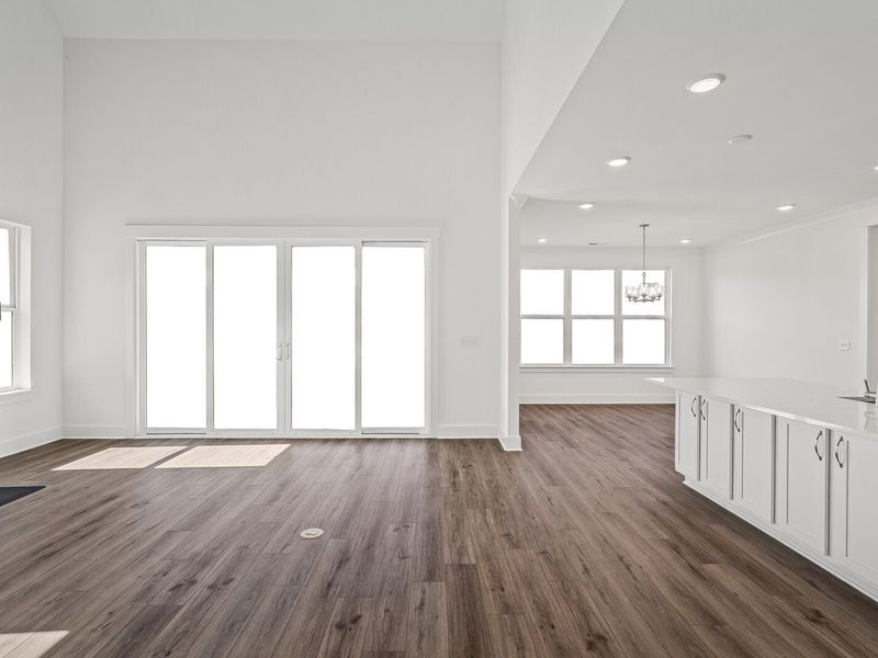 Spacious, unfurnished interior of a new home in Shelton Square, Murfreesboro (Image 31).