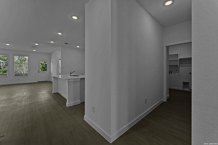 Spacious, unfurnished interior of a new home in Waterwheel, San Antonio (Image 28).