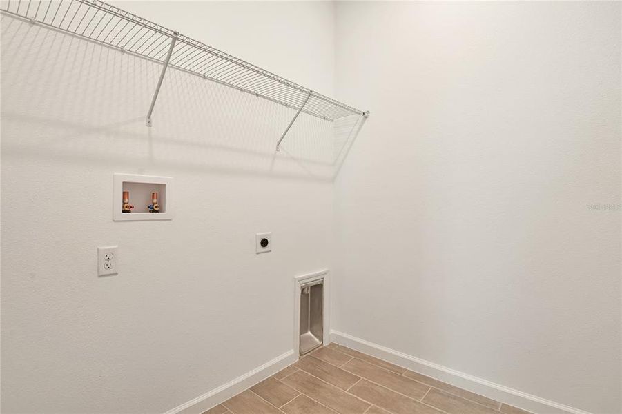 Spacious, unfurnished interior of a new home in Seasons at Bella Vista, Dundee (Image 12). Spacious, unfurnished interior of a new home in Seasons at Bella Vista, Dundee (Image 12).