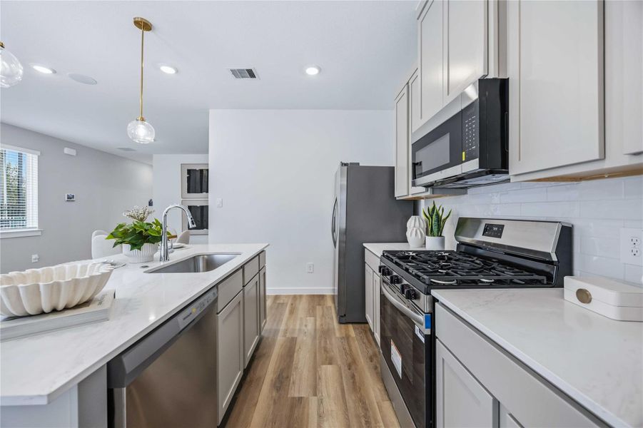 Furnished interior view inside a new home in Highland Court, Houston (Image 22).