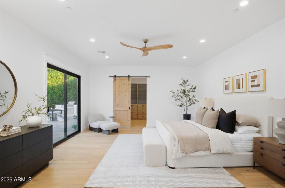 12_4825 n 70th st-12