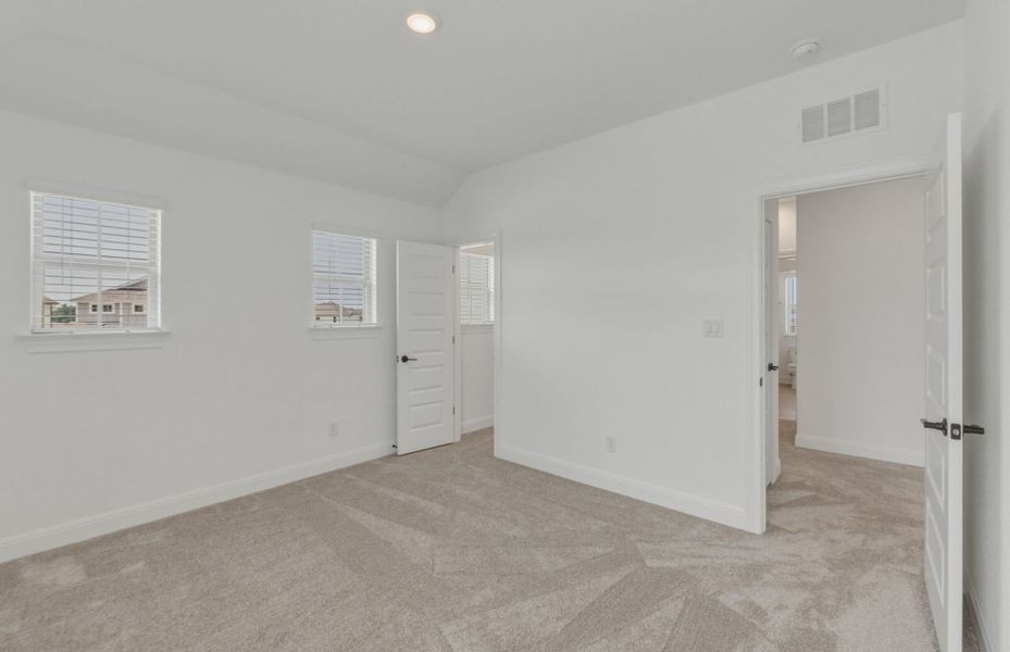 Spacious, unfurnished interior of a new home in Santa Rita Ranch, Liberty Hill (Image 46). Spacious, unfurnished interior of a new home in Santa Rita Ranch, Liberty Hill (Image 46).
