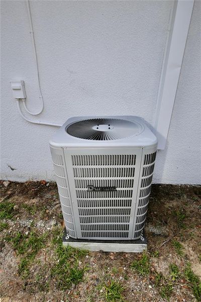 Close-up of interior finishes inside a home in , Orlando (Image 16).