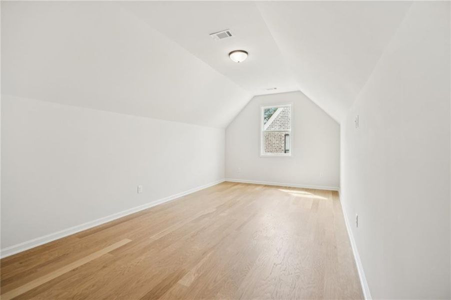 Spacious, unfurnished interior of a new home in , Roswell (Image 14).