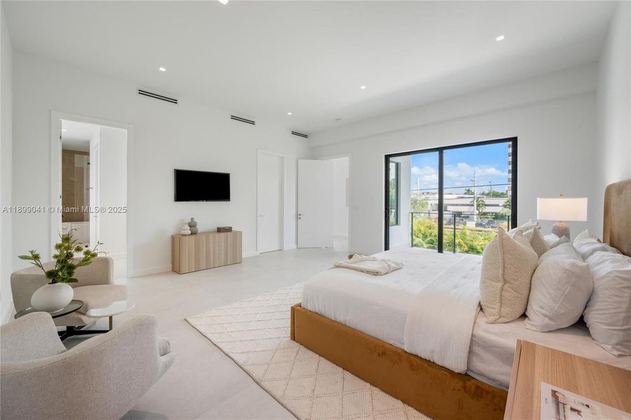 Furnished interior view inside a new home in , Miami (Image 14). Furnished interior view inside a new home in , Miami (Image 14).