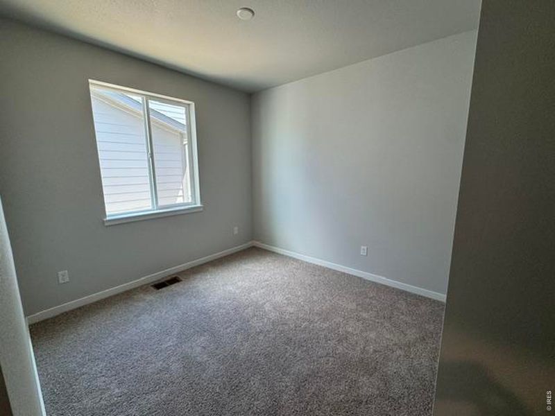 Spacious, unfurnished interior of a new home in Prairie Song, Windsor (Image 15).