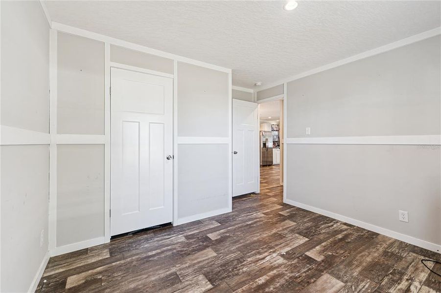 Spacious, unfurnished interior of a new home in , Lake Wales (Image 13).