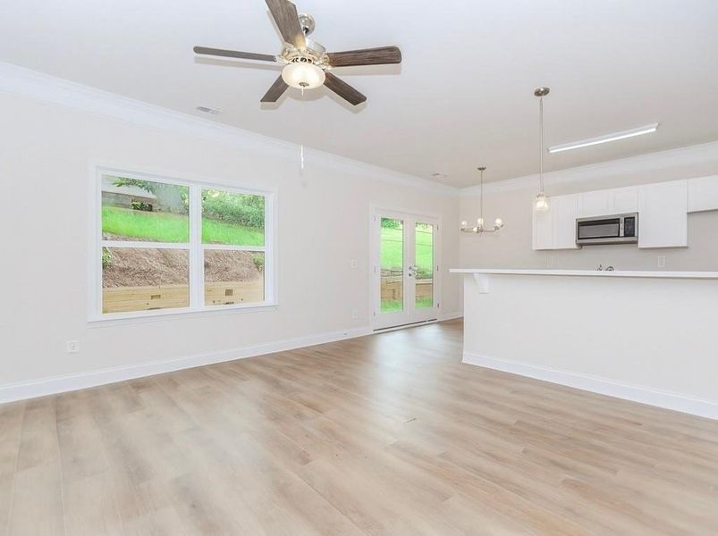 Spacious, unfurnished interior of a new home in , Atlanta (Image 10).