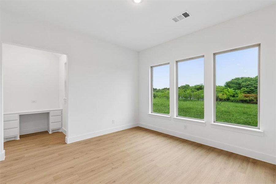 Spacious, unfurnished interior of a new home in Ellis Ranch Estates, Waxahachie (Image 20).