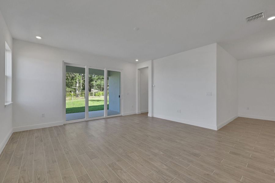 2,235sf New Home in Apopka, FL.  - Slide 25