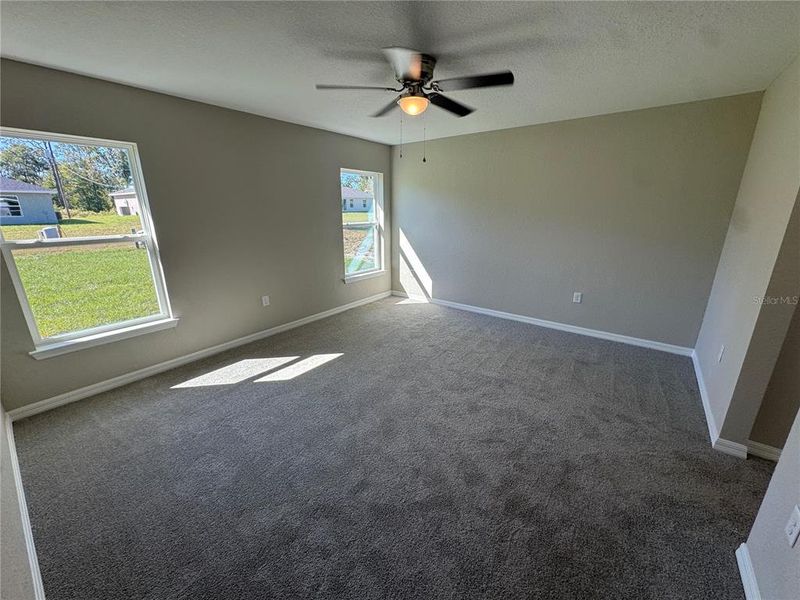Spacious, unfurnished interior of a new home in , Citrus Springs (Image 15).