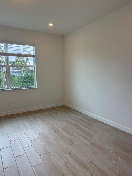 Spacious, unfurnished interior of a new home in , Delray Beach (Image 8).