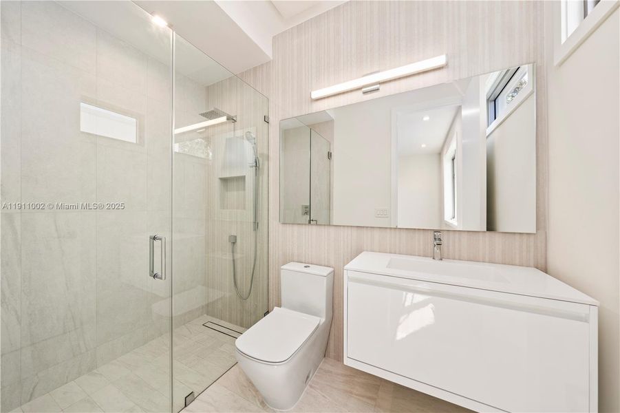 Furnished interior view inside a new home in , Miami (Image 37). Furnished interior view inside a new home in , Miami (Image 37).