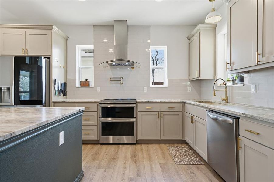 Furnished interior view inside a new home in , Waco (Image 17). Furnished interior view inside a new home in , Waco (Image 17).