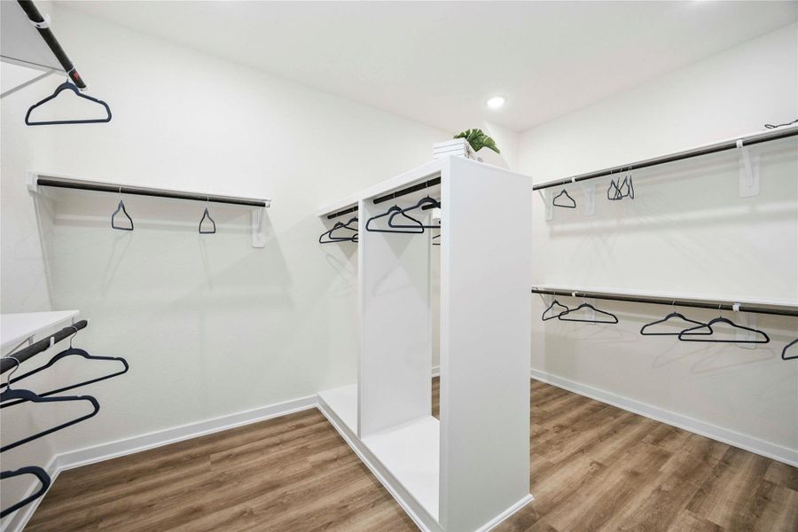 Representative Photos. Not Actual Home. Colors and features may vary.