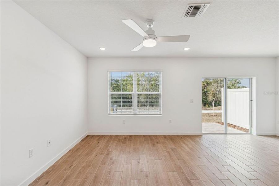 Spacious, unfurnished interior of a new home in Aspire at Canter Creek, Davenport (Image 25). Spacious, unfurnished interior of a new home in Aspire at Canter Creek, Davenport (Image 25).