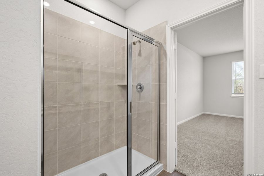 Image 36 of a home in Cinco Lakes.