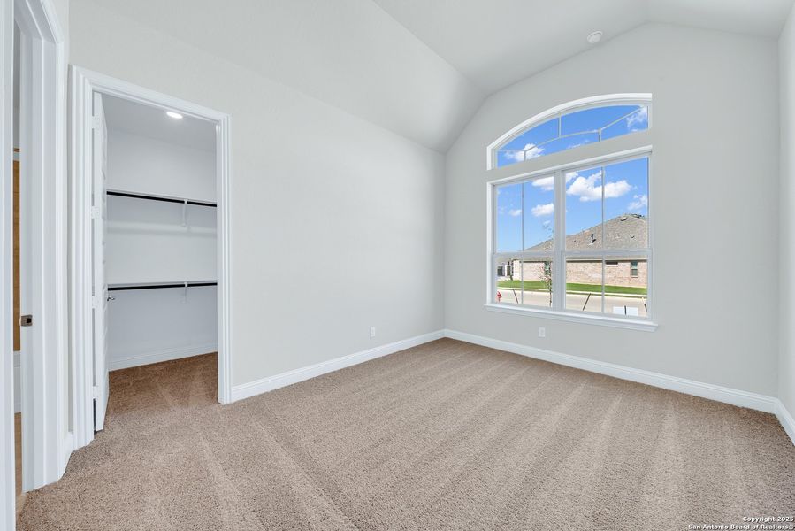 Spacious, unfurnished interior of a new home in Buffalo Crossing, Cibolo (Image 22). Spacious, unfurnished interior of a new home in Buffalo Crossing, Cibolo (Image 22).