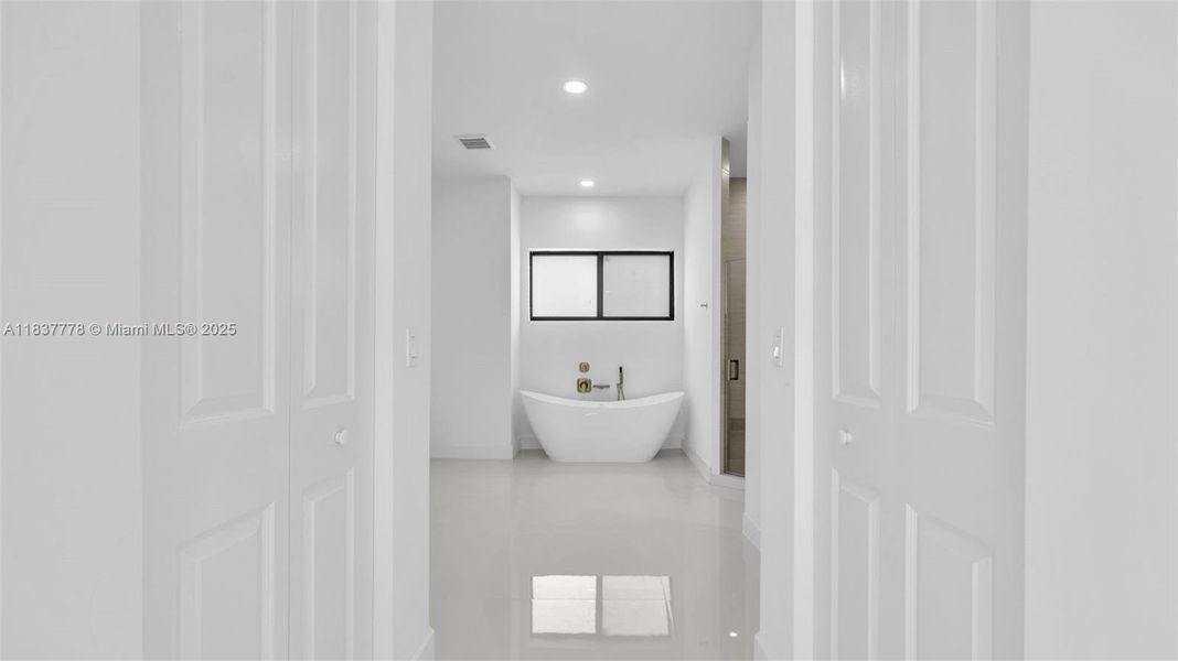 Image 43 of a home in . Image 43 of a home in .