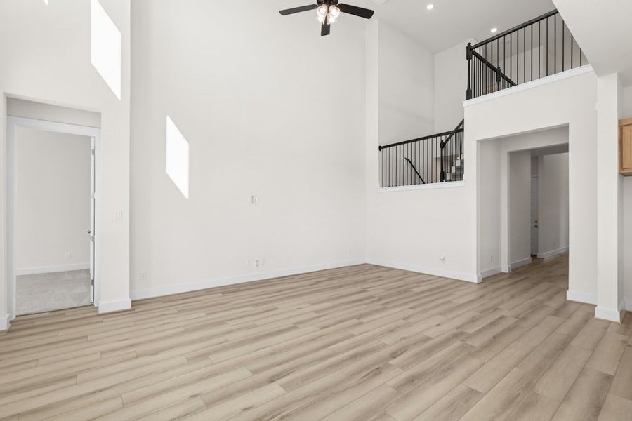 Spacious, unfurnished interior of a new home in Blackhawk, Pflugerville (Image 16).