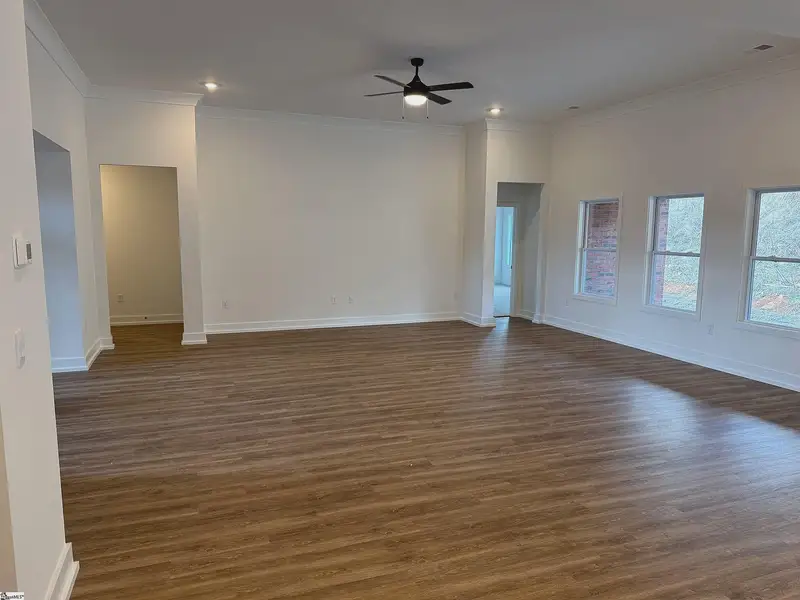 Spacious, unfurnished interior of a new home in Hidden Lake Estates, Greenville (Image 10).