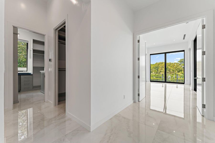 Spacious, unfurnished interior of a new home in , Jupiter (Image 79). Spacious, unfurnished interior of a new home in , Jupiter (Image 79).