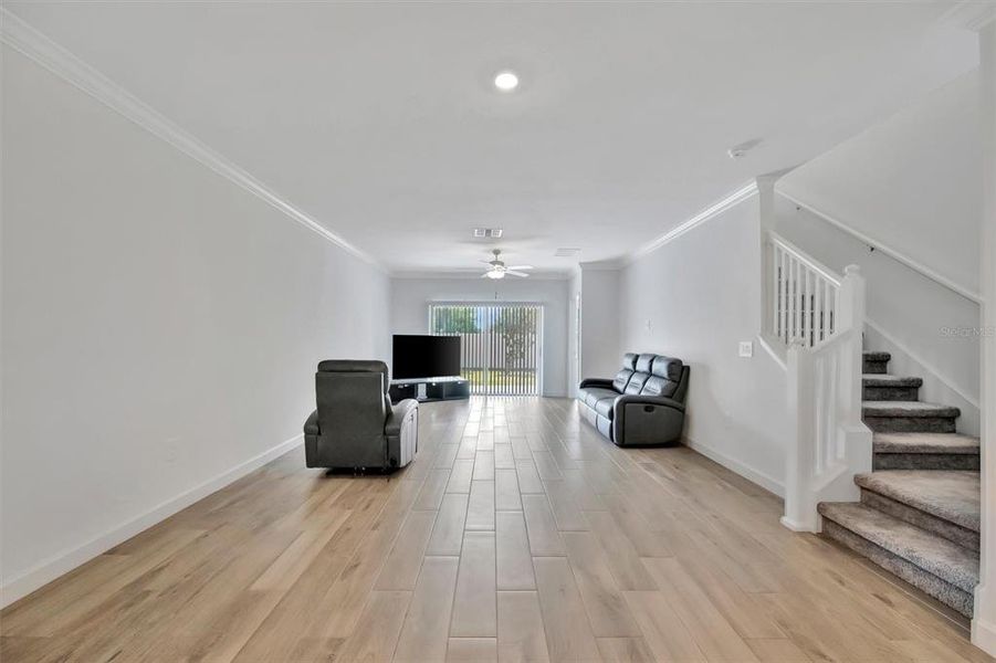 Spacious, unfurnished interior of a new home in , Wimauma (Image 27).