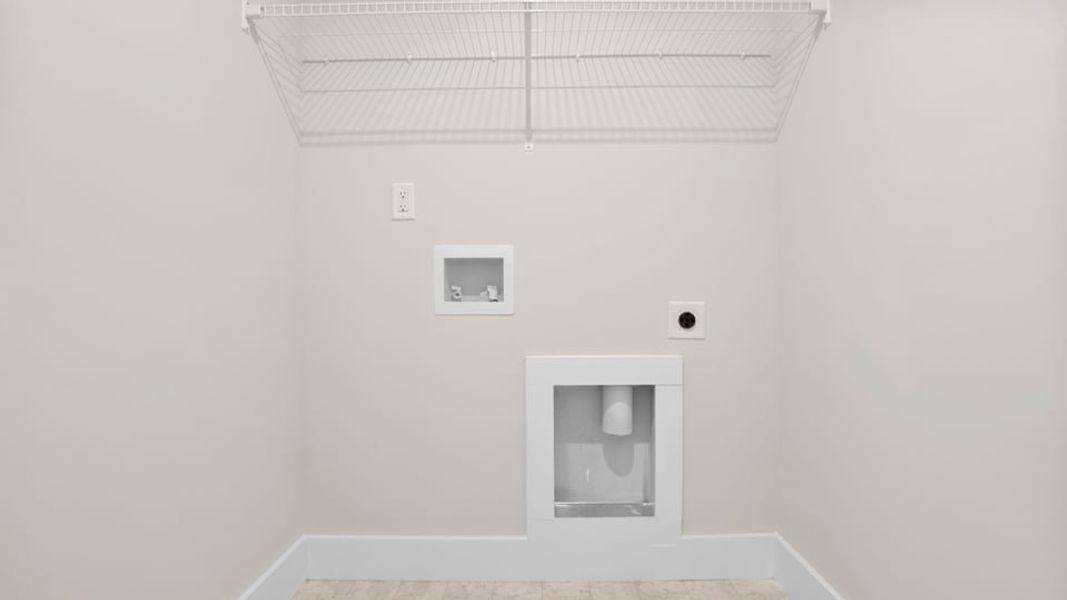 Spacious, unfurnished interior of a new home in Rutledge Estates, Woodruff (Image 30).