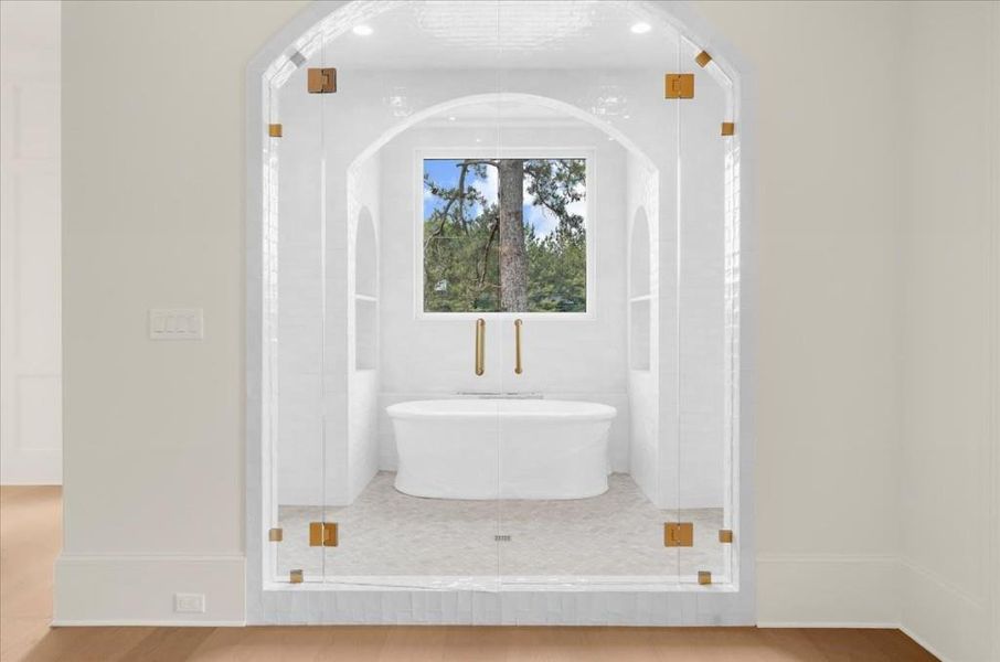Image 102 of a home in .