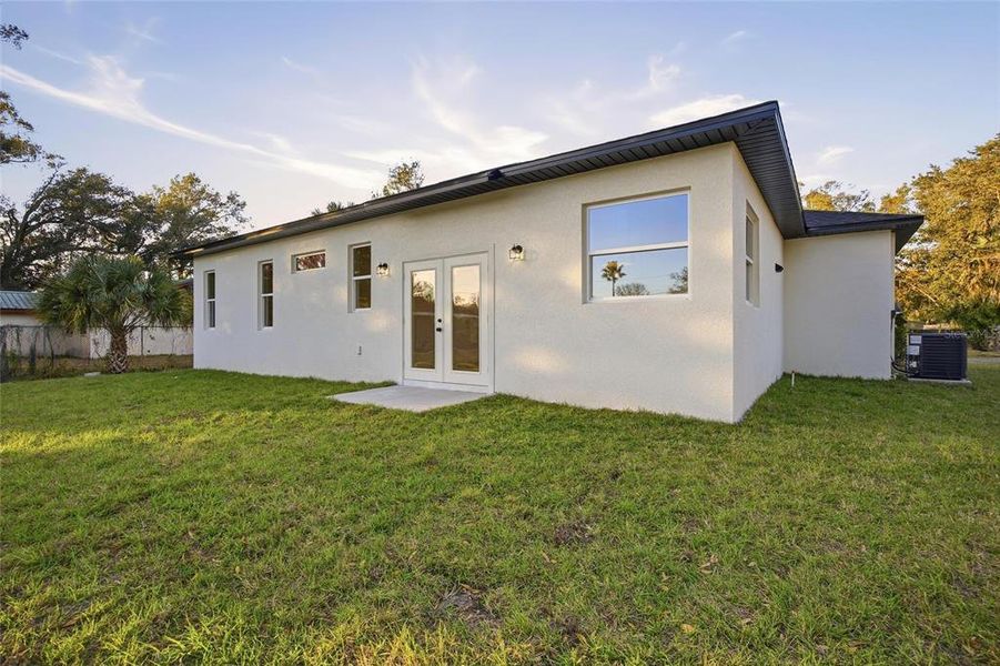 Exterior details and patio area of a home in , Plant City (Image 23). Exterior details and patio area of a home in , Plant City (Image 23).