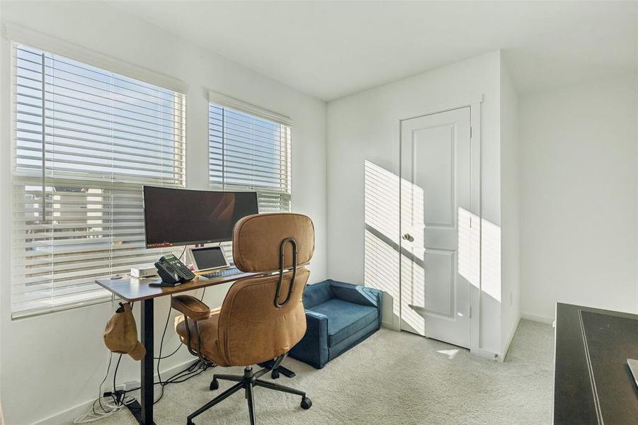 Furnished interior view inside a new home in Foree Ranch: Wellton Collection, Providence Village (Image 12). Furnished interior view inside a new home in Foree Ranch: Wellton Collection, Providence Village (Image 12).