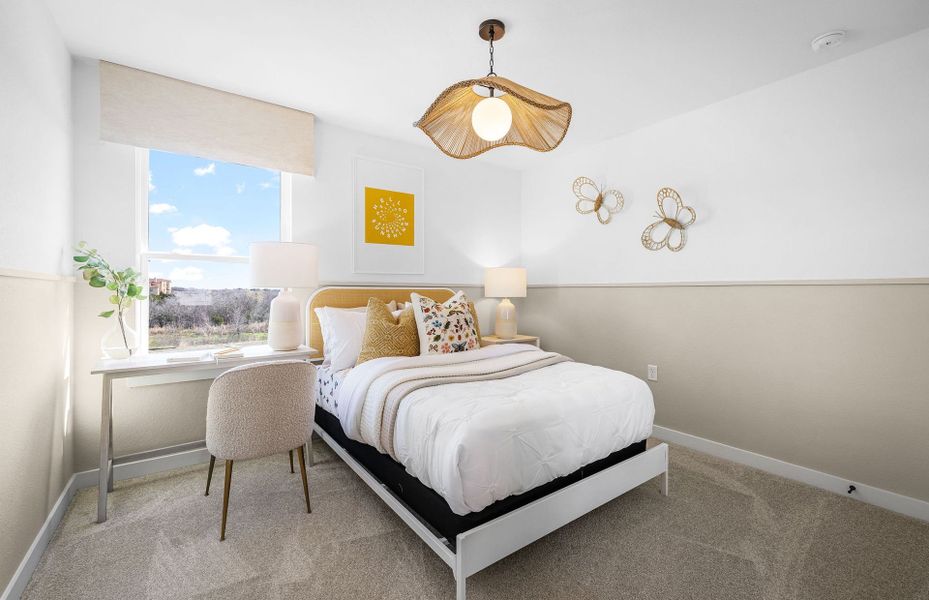 Representative furnished interior of a home built from the Fentress by Pulte Homes in Cameron Place, Austin (Image 18).