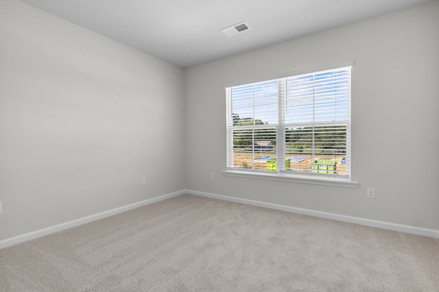 Spacious, unfurnished interior of a new home in Broadway Lake, Anderson (Image 22).