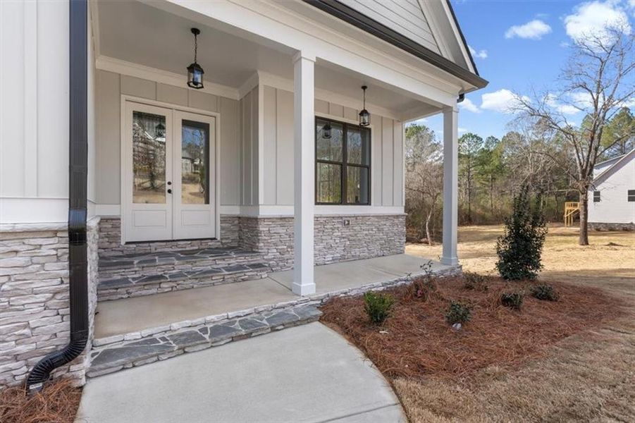 Exterior details and patio area of a home in , Rome (Image 26).