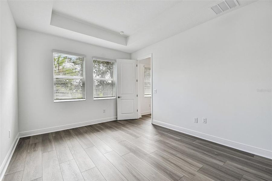 Spacious, unfurnished interior of a new home in Sweetwater at Lakewood Ranch, Lakewood Ranch (Image 14).