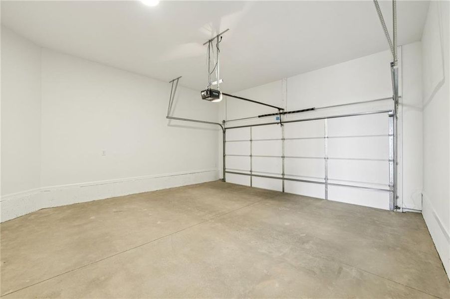 Spacious, unfurnished interior of a new home in Millcroft Townhomes, Buford (Image 34). Spacious, unfurnished interior of a new home in Millcroft Townhomes, Buford (Image 34).