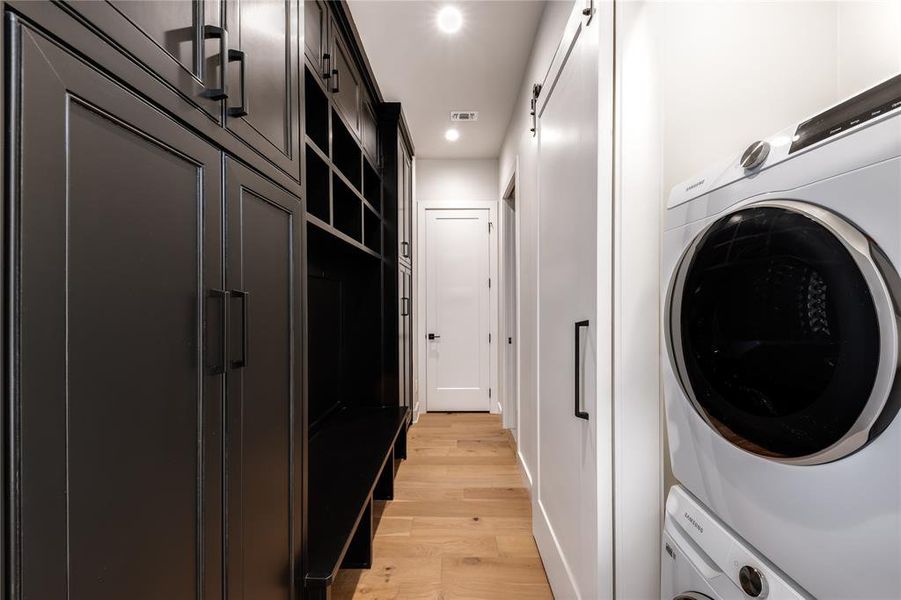 Furnished interior view inside a new home in , Iredell (Image 13).