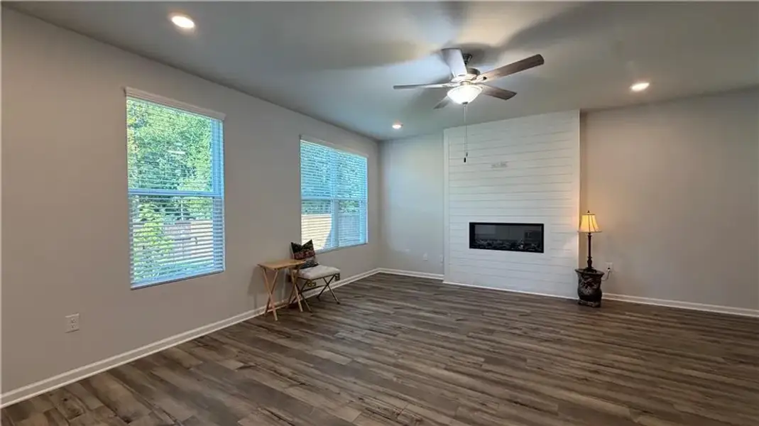 Spacious, unfurnished interior of a new home in Graystone Village, Grayson (Image 20).