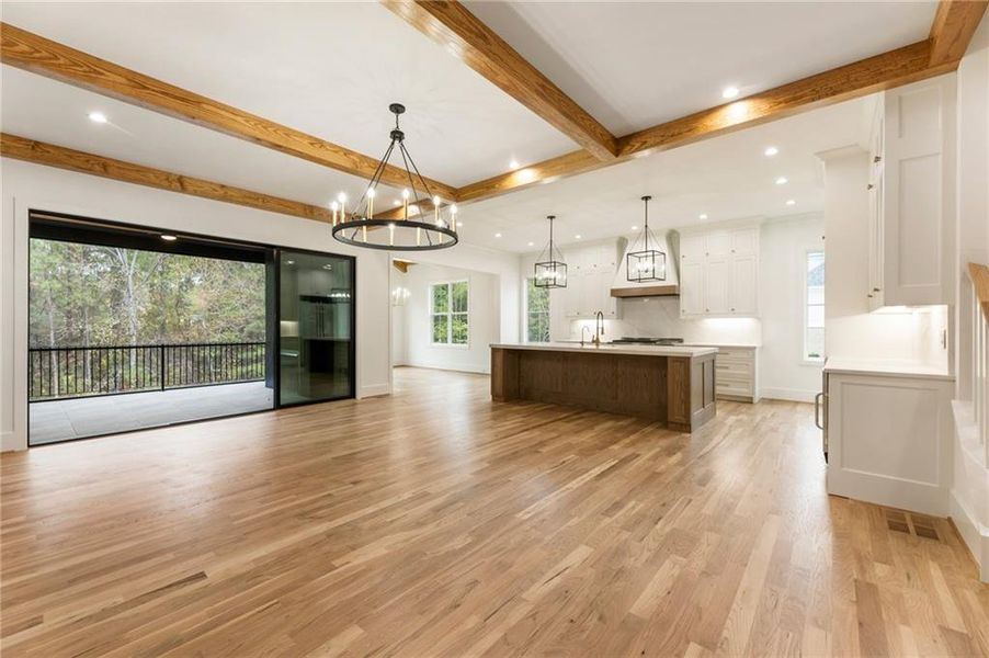 Spacious, unfurnished interior of a new home in , Acworth (Image 16).
