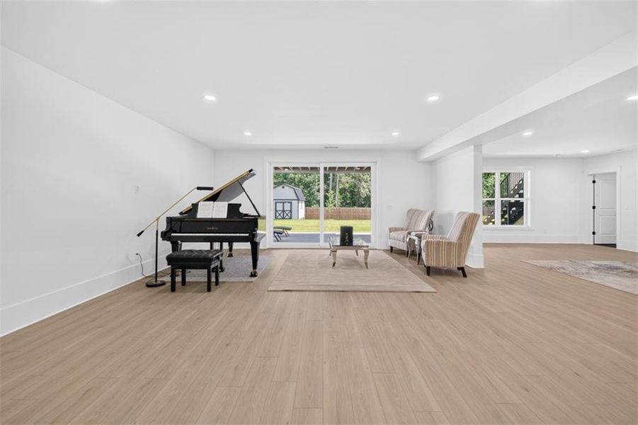 Furnished interior view inside a new home in , Buford (Image 104).