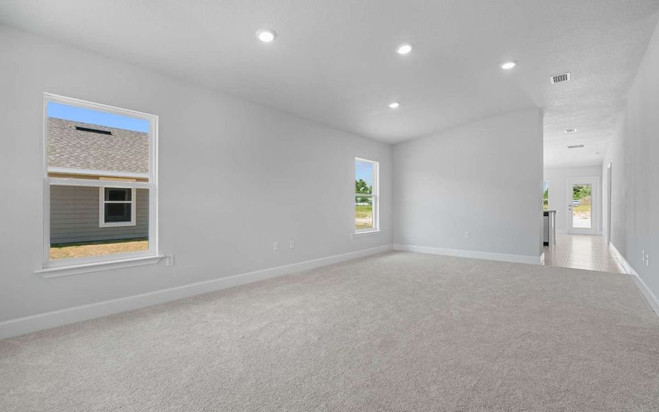 Representative unfurnished interior of a home built from the Plan 1539 by Adams Homes in Rolling Hills, Bell (Image 12). Representative unfurnished interior of a home built from the Plan 1539 by Adams Homes in Rolling Hills, Bell (Image 12).