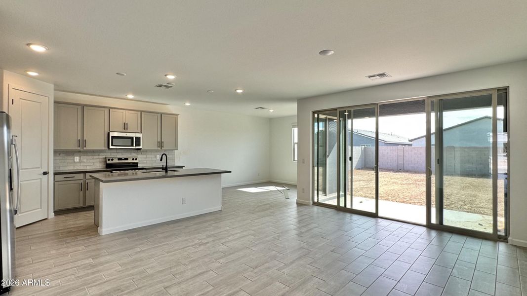 006 Kitchen and Greatroom